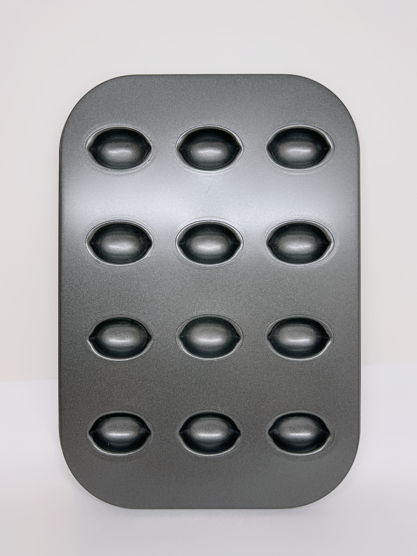 Non-stick small cake mold pan