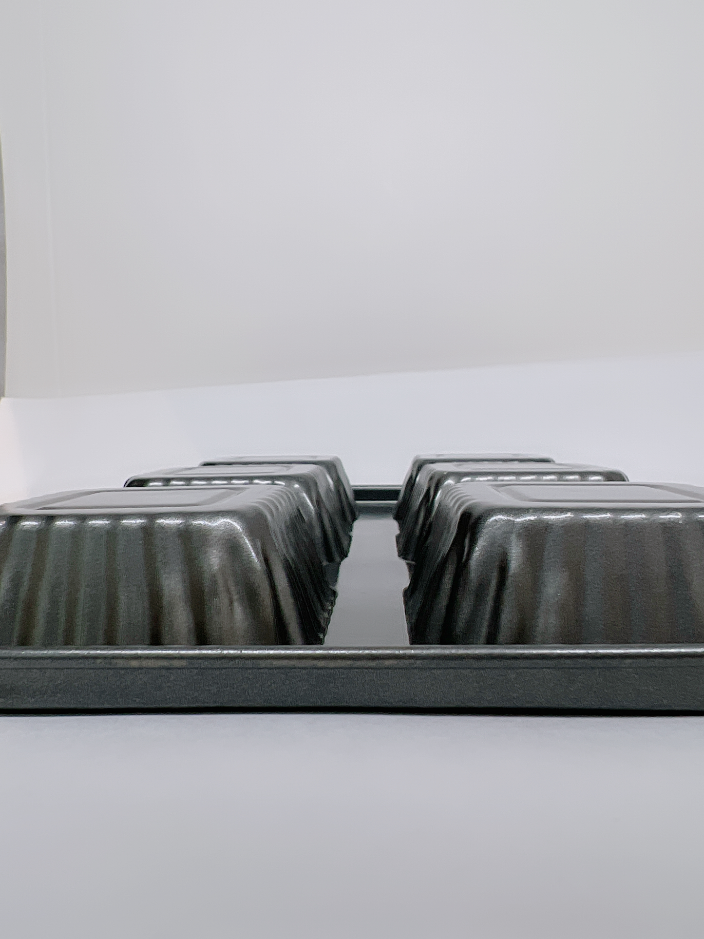 6-piece cake mold