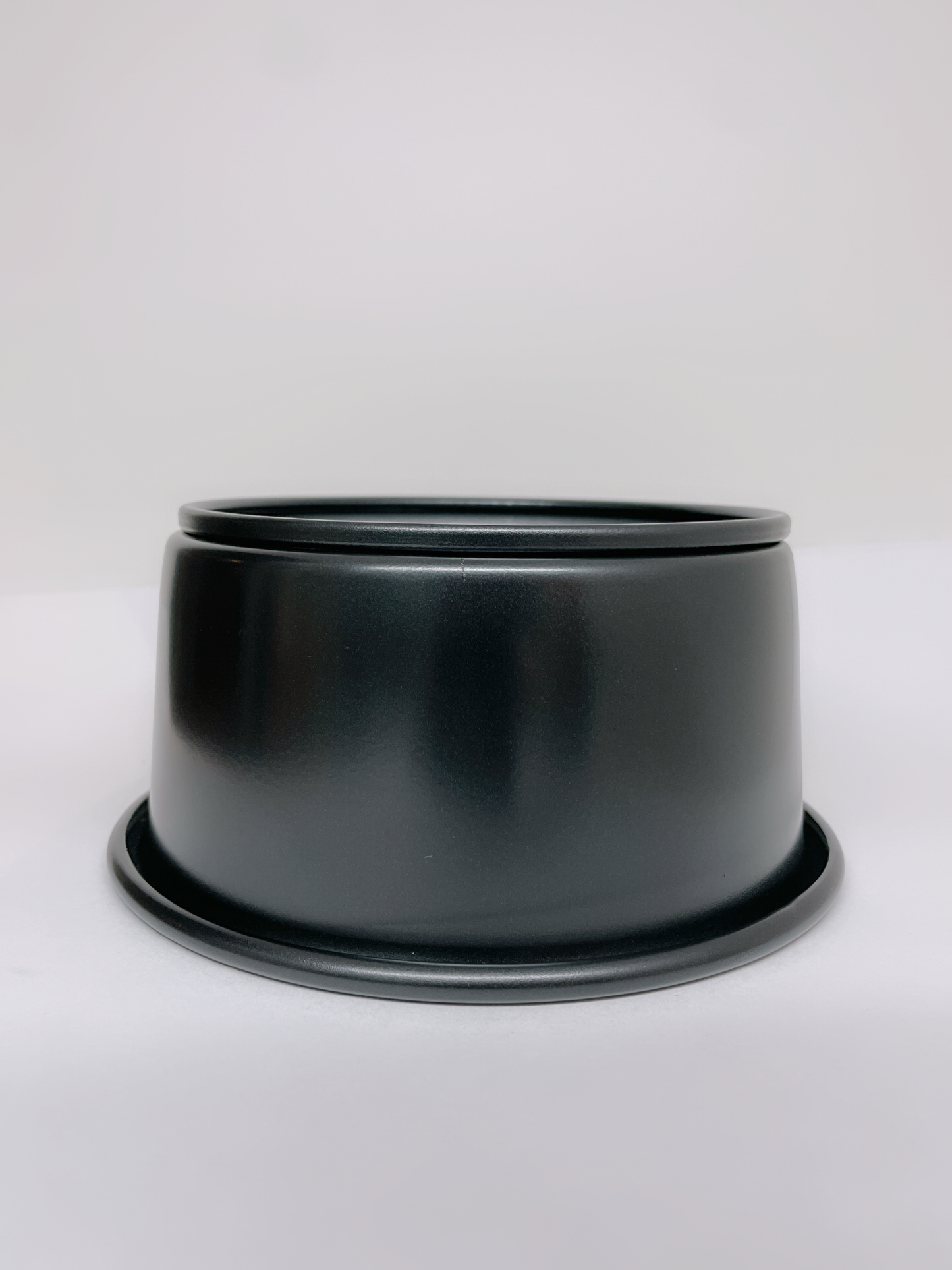 8-inch round non-stick removable bottom mold