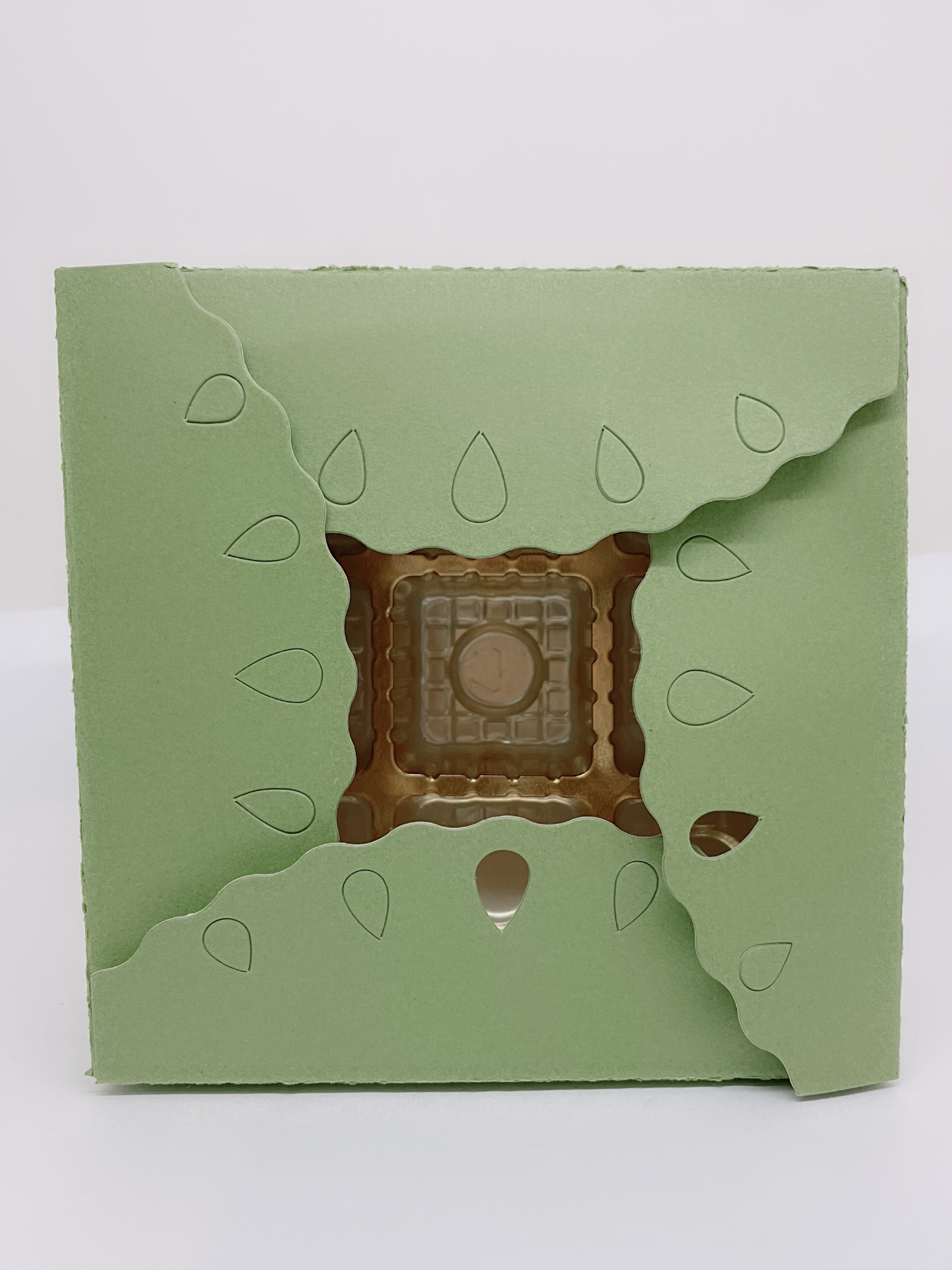 Korean style chocolate box 9-10 compartments