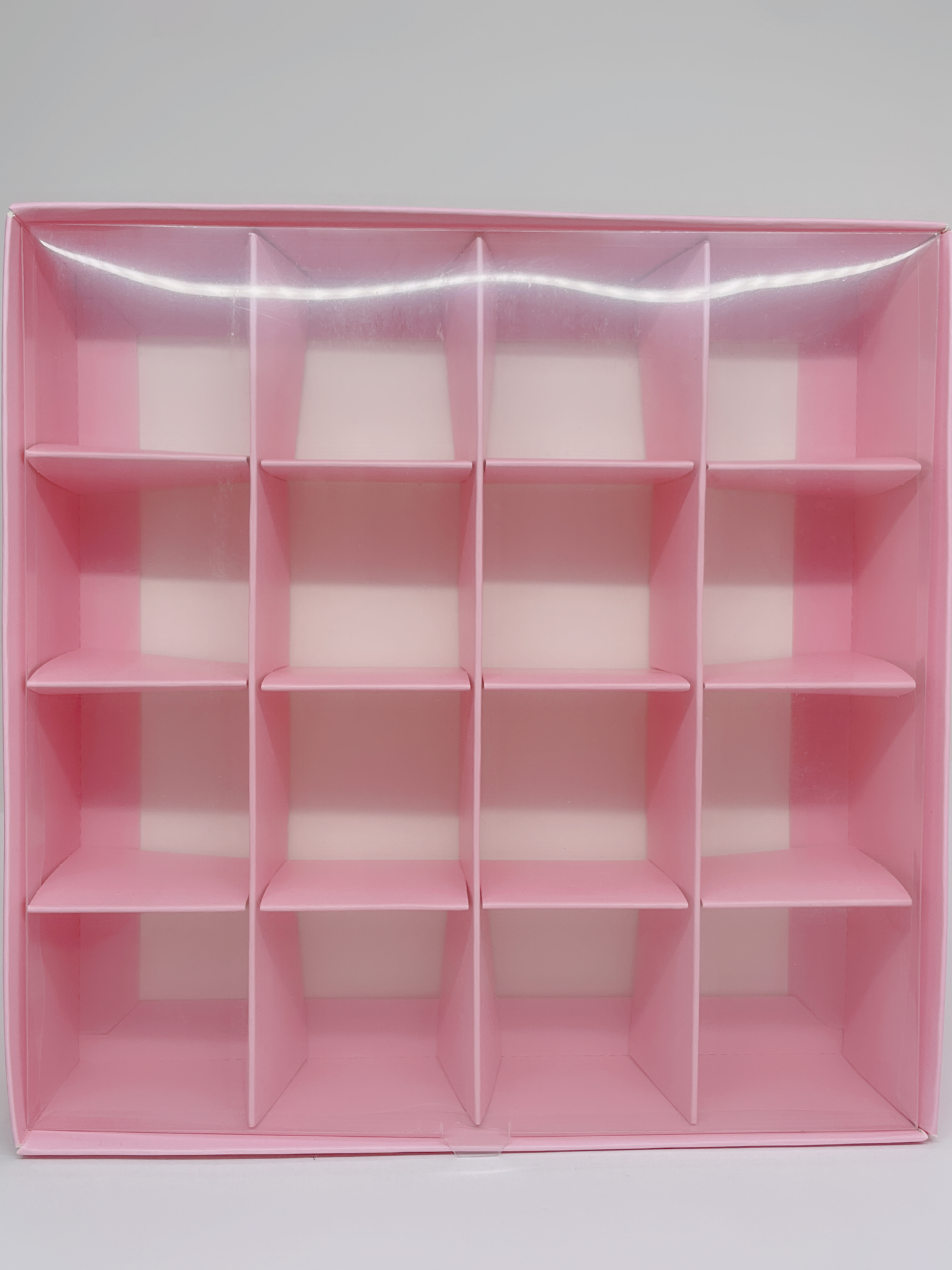 16 compartment chocolate box